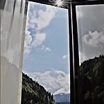 Enzianbrenner בית הארחה