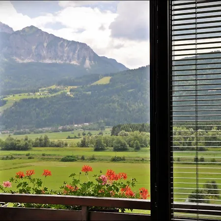 Guest house Enzianbrenner