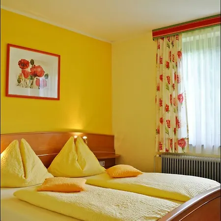 Enzianbrenner Maison d'hôtes 3*