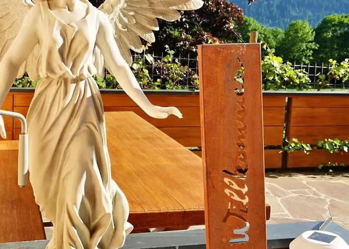 Enzianbrenner Pensjonat Jenig